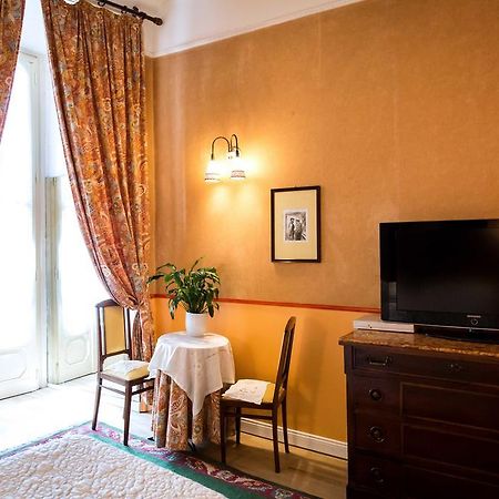 Antica Locanda Solferino Милано Екстериор снимка