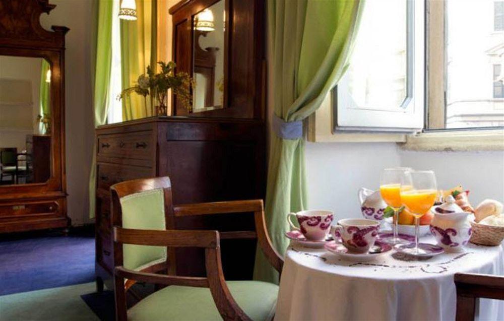 Antica Locanda Solferino Милано Екстериор снимка