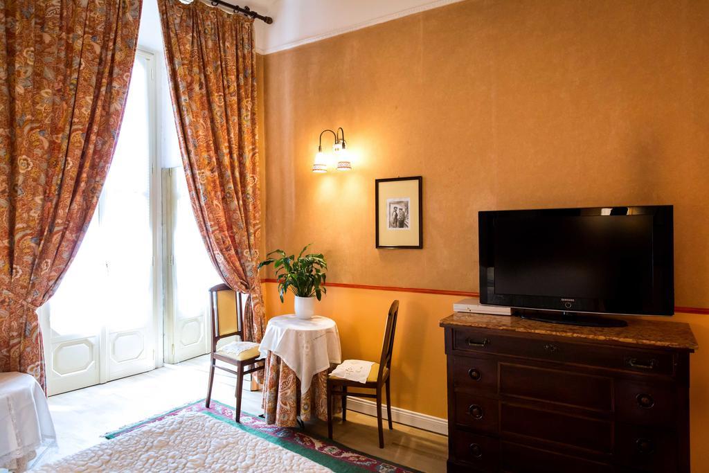 Antica Locanda Solferino Милано Екстериор снимка
