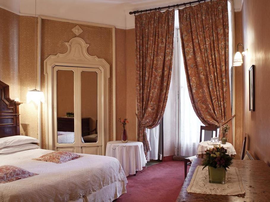Antica Locanda Solferino Милано Екстериор снимка