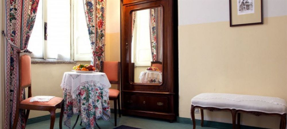 Antica Locanda Solferino Милано Екстериор снимка